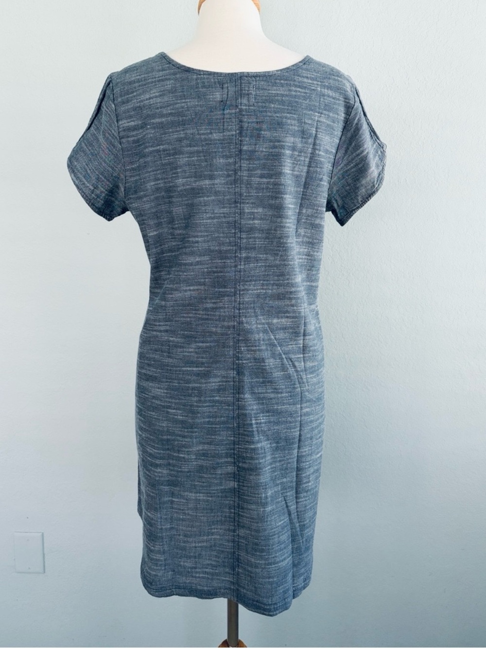 Pact Organic Cotton Chambray Shift Dress - Picture 8 of 15